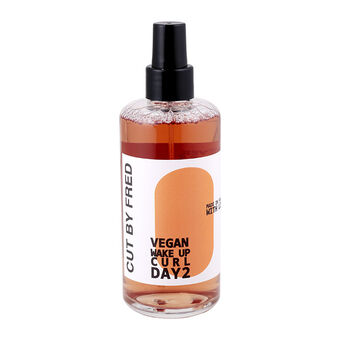 Spray définition 2ème jour boucles Vegan Wake Up Curl Day 2